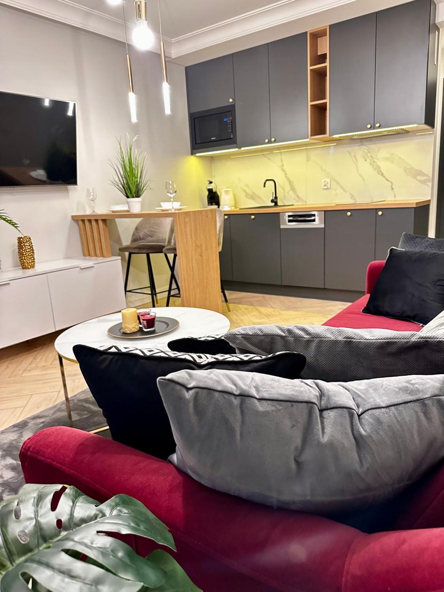 Apartamenty Kielce- Apartament Saphire Przy Zalew Kielecki, Faktura, Parking, Centrum 외부 사진