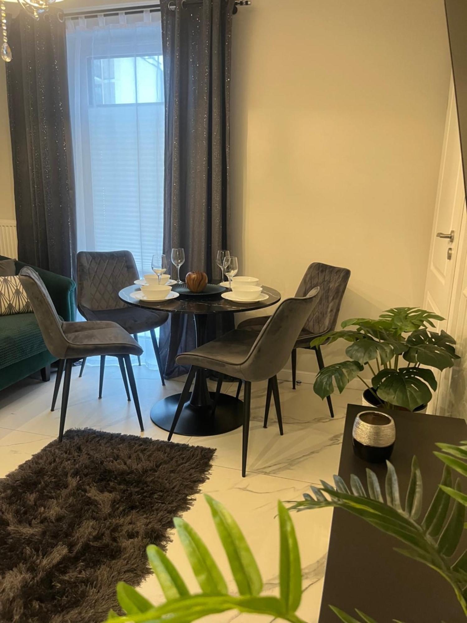 Apartamenty Kielce- Apartament Saphire Przy Zalew Kielecki, Faktura, Parking, Centrum 외부 사진